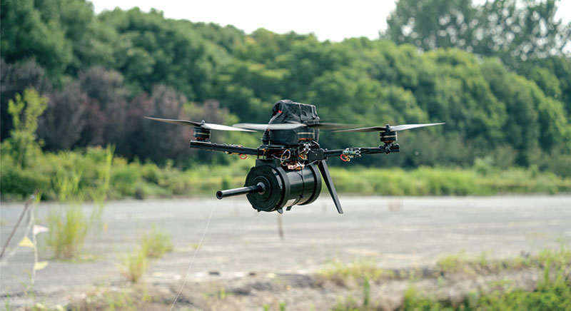 UAV-uri cu fibră optică: revoluția cu fir în zborul anti-blocare